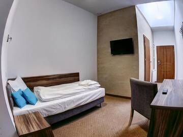Фото номера Одноместный номер с душем Отель Hotel Serby г. Глогув 2