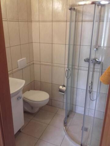 Фото номера Двухместный номер с 1 кроватью и собственной ванной комнатой Апарт-отели Willa za Debami г. Глогув 30